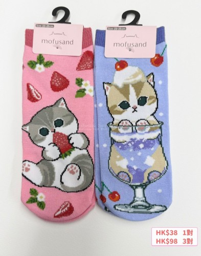 日本人氣 mofusand 短襪